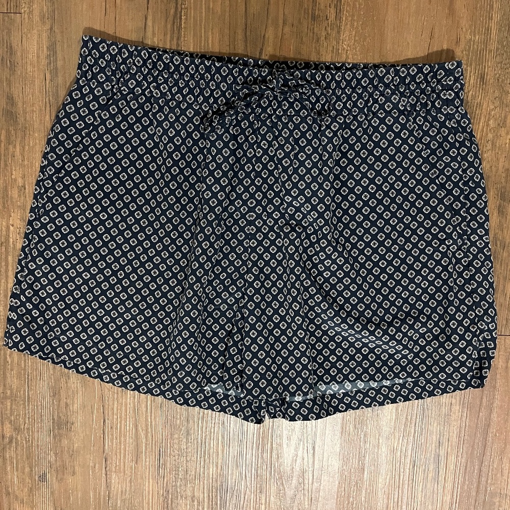Theory silk drawstring shorts